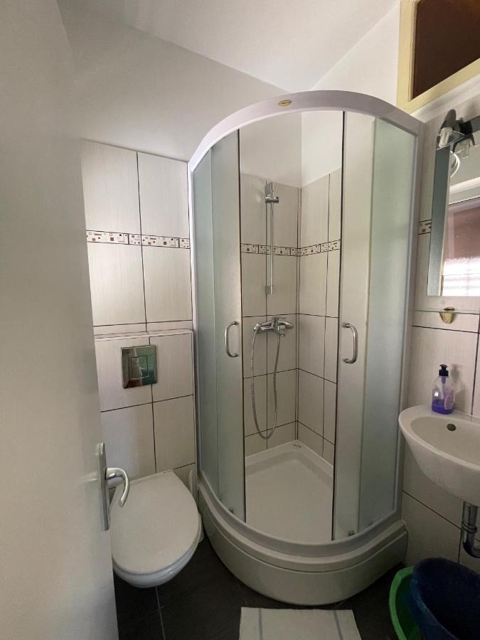 Hvar Guesthouse - Double Bedroom With Private Bathroom Jelsa  Ngoại thất bức ảnh