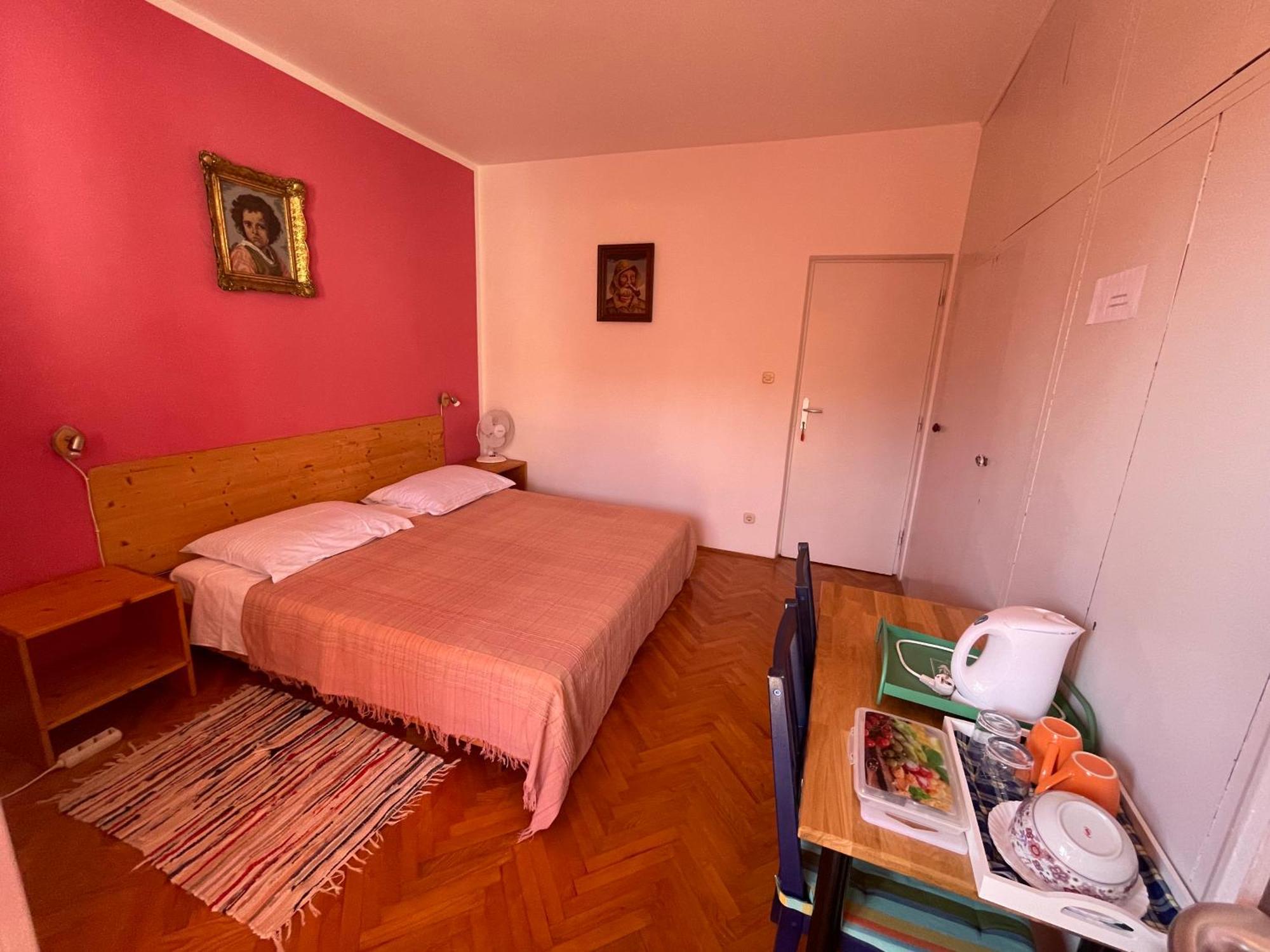 Hvar Guesthouse - Double Bedroom With Private Bathroom Jelsa  Ngoại thất bức ảnh